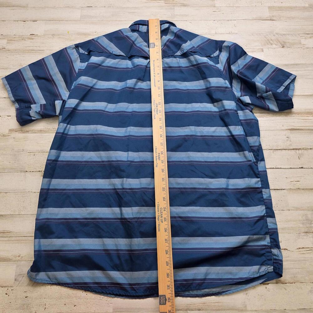 Patagonia Lightweight Men XL Button Up Short Sleeve Vented Hiking Casual Wicking - Picture 5 of 7